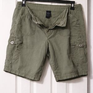 Faded Glory Men's Sage Cargo Shorts